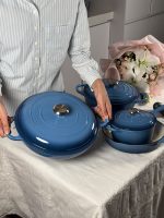 تابه چدن درب دار رنگ آبی