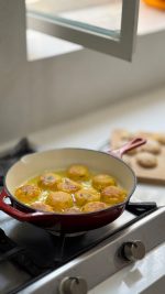 تابه گرد چدن رنگ قرمز - Image 4