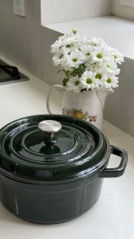 داچ آون قابلمه چدن سایز 24سبز یشمی - تصویر 2